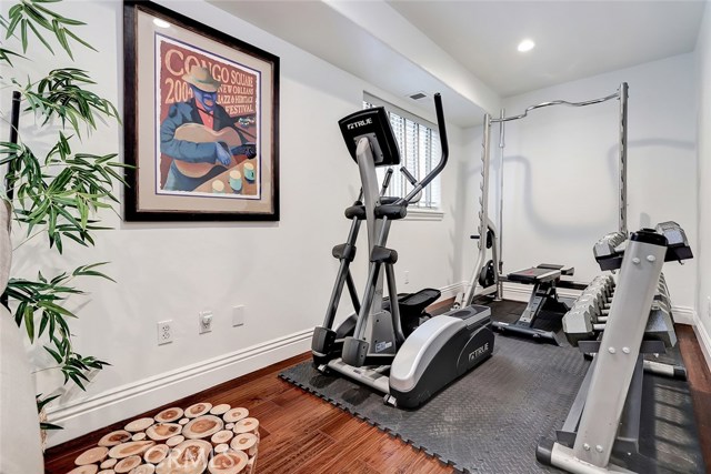 2615 Laurel Avenue, Manhattan Beach, California 90266, 5 Bedrooms Bedrooms, ,3 BathroomsBathrooms,Residential,Sold,Laurel,SB20122335