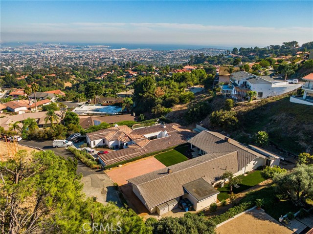 2952 Crownview Drive, Rancho Palos Verdes, California 90275, 4 Bedrooms Bedrooms, ,2 BathroomsBathrooms,Residential,Sold,Crownview,PV20232625