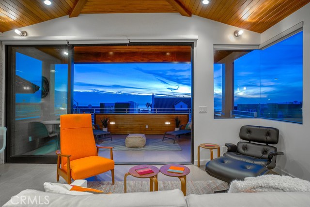 1504 Monterey, Hermosa Beach, California 90254, 3 Bedrooms Bedrooms, ,3 BathroomsBathrooms,Residential,Sold,Monterey,SB18059436