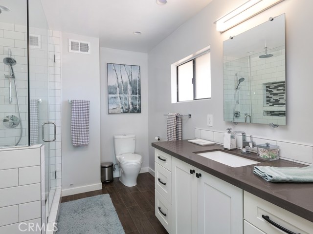 1923 Marshallfield Lane, Redondo Beach, California 90278, 3 Bedrooms Bedrooms, ,2 BathroomsBathrooms,Residential,Sold,Marshallfield,SB20084915