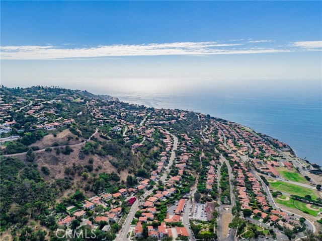 6070 Woodfern Drive, Rancho Palos Verdes, California 90275, 4 Bedrooms Bedrooms, ,3 BathroomsBathrooms,Residential,Sold,Woodfern,PV18032038