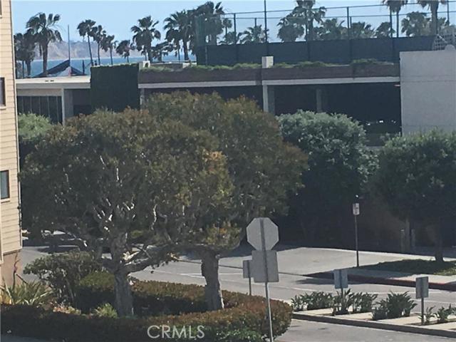 Peek A Boo view of the water.