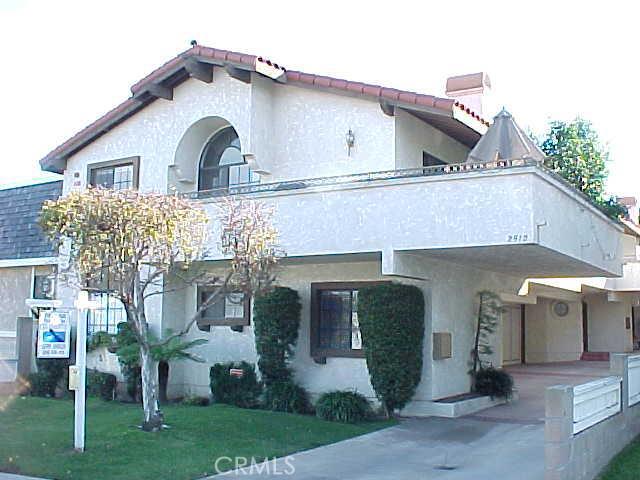 2512 Graham, Redondo Beach, California 90278, 3 Bedrooms Bedrooms, ,2 BathroomsBathrooms,Residential,Sold,Graham,S913944