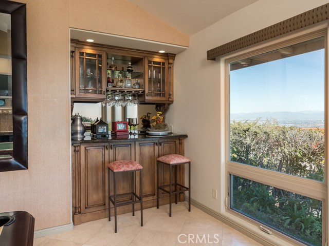 3276 Crownview Drive, Rancho Palos Verdes, California 90275, 4 Bedrooms Bedrooms, ,4 BathroomsBathrooms,Residential,Sold,Crownview,PV19046199