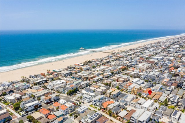 341 6th Street, Manhattan Beach, California 90266, 3 Bedrooms Bedrooms, ,2 BathroomsBathrooms,Residential,Sold,6th,SB21119254