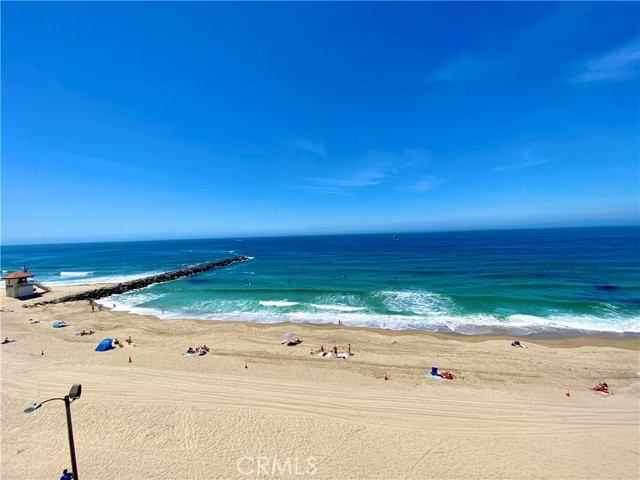 615 Esplanade, Redondo Beach, California 90277, 2 Bedrooms Bedrooms, ,1 BathroomBathrooms,Residential,Sold,Esplanade,SB21099593