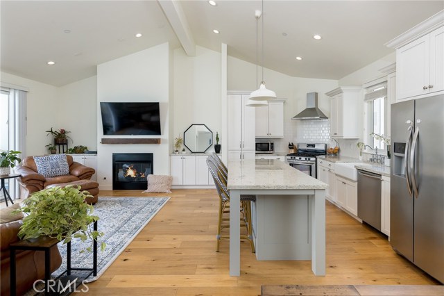 2505 Grant Avenue, Redondo Beach, California 90278, 4 Bedrooms Bedrooms, ,3 BathroomsBathrooms,Residential,Sold,Grant,SB20051455
