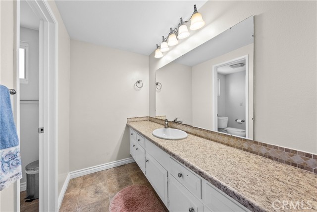 400 Faye Lane, Redondo Beach, California 90277, 4 Bedrooms Bedrooms, ,2 BathroomsBathrooms,Residential,Sold,Faye,SB21058245