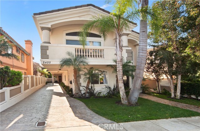 2420 Gates Avenue, Redondo Beach, California 90278, 4 Bedrooms Bedrooms, ,3 BathroomsBathrooms,Residential,Sold,Gates,SB18230134