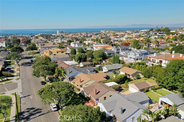 423 Avenue D, Redondo Beach, California 90277, 3 Bedrooms Bedrooms, ,1 BathroomBathrooms,Residential,Sold,Avenue D,SB20241282