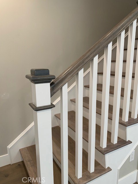 Beautifully stained handrails.