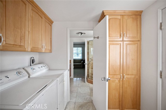 608 Faye Lane, Redondo Beach, California 90277, 4 Bedrooms Bedrooms, ,1 BathroomBathrooms,Residential,Sold,Faye,SB20214694