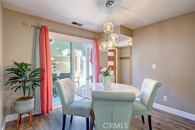 205 Francisca Avenue, Redondo Beach, California 90277, 3 Bedrooms Bedrooms, ,2 BathroomsBathrooms,Residential,Sold,Francisca,SB18035769