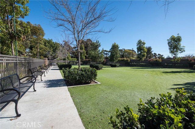 2 Bed Home for Sale in Hawthorne, California