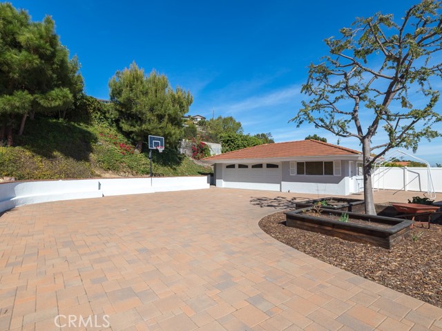 3030 Deluna Drive, Rancho Palos Verdes, California 90275, 3 Bedrooms Bedrooms, ,3 BathroomsBathrooms,Residential,Sold,Deluna,PV21027353