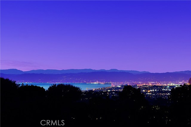 4 Chaparral Lane, Rancho Palos Verdes, California 90275, 4 Bedrooms Bedrooms, ,4 BathroomsBathrooms,Residential,Sold,Chaparral,PV19268082