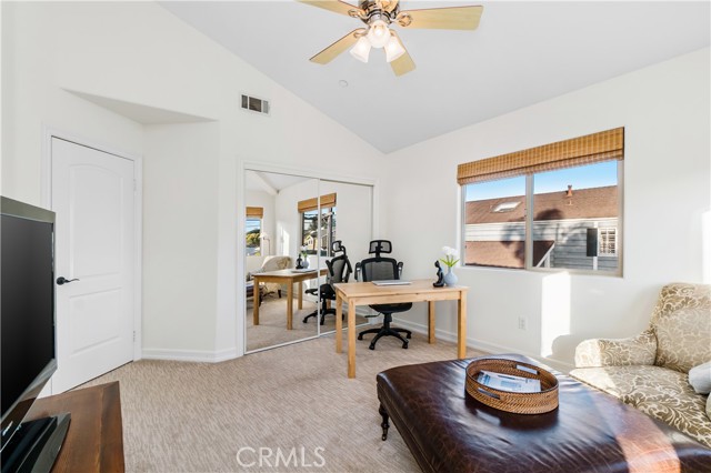 2205 Bataan Road, Redondo Beach, California 90278, 4 Bedrooms Bedrooms, ,2 BathroomsBathrooms,Residential,Sold,Bataan,SB21028116