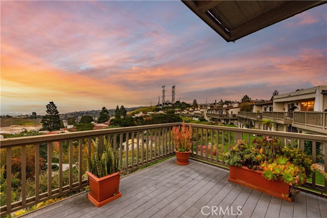 55 Cypress Way, Rolling Hills Estates, California 90274, 3 Bedrooms Bedrooms, ,3 BathroomsBathrooms,Residential,Sold,Cypress,SB21089328 55 Cypress Way, Rolling Hills Estates, California 90274, 3 Bedrooms Bedrooms, ,3 BathroomsBathrooms,Residential,Sold,Cypress,SB21089328