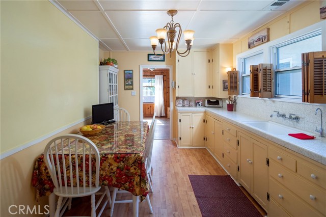 2623 Voorhees Avenue, Redondo Beach, California 90278, 3 Bedrooms Bedrooms, ,1 BathroomBathrooms,Residential,Sold,Voorhees,SB18274134