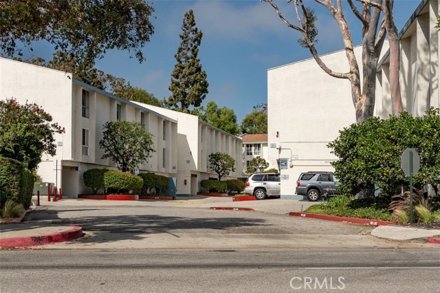 902 Camino Real, Redondo Beach, California 90277, 2 Bedrooms Bedrooms, ,1 BathroomBathrooms,Residential,Sold,Camino Real,SB18179214