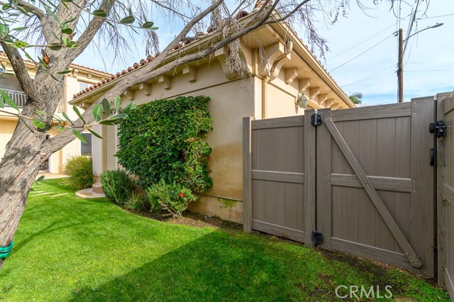 700 36th Street, Manhattan Beach, California 90266, 4 Bedrooms Bedrooms, ,3 BathroomsBathrooms,Residential,Sold,36th,SB19004820