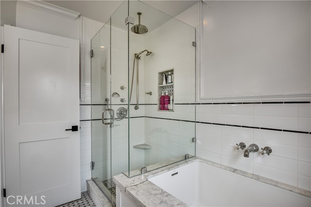 552 3rd Street, Manhattan Beach, California 90266, 3 Bedrooms Bedrooms, ,1 BathroomBathrooms,Residential,Sold,3rd,SB21099557