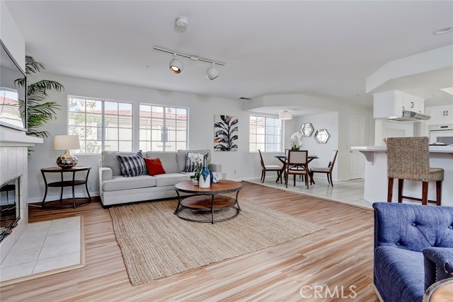 1913 Harriman Lane, Redondo Beach, California 90278, 4 Bedrooms Bedrooms, ,2 BathroomsBathrooms,Residential,Sold,Harriman,SB20150576
