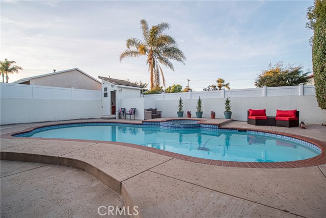 Check out the pool bathroom... no dripping kids in the house!