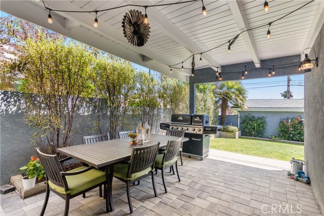 826 Knob Hill Avenue, Redondo Beach, California 90277, 4 Bedrooms Bedrooms, ,2 BathroomsBathrooms,Residential,Sold,Knob Hill,SB21084107