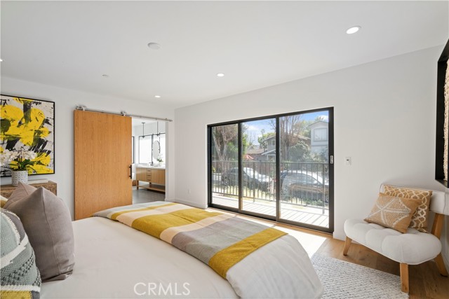 945 15th St, Hermosa Beach, California 90254, 4 Bedrooms Bedrooms, ,5 BathroomsBathrooms,Residential,Sold,15th St,SB20148499