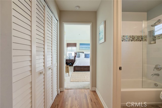 709 Valley Drive, Manhattan Beach, California 90266, 3 Bedrooms Bedrooms, ,2 BathroomsBathrooms,Residential,Sold,Valley,SB20138836