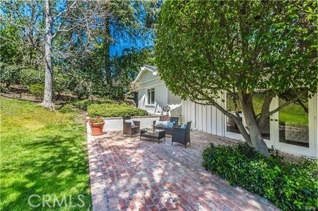 2 Outrider Road, Rolling Hills, California 90274, 5 Bedrooms Bedrooms, ,5 BathroomsBathrooms,Residential,Sold,Outrider,SB21104660