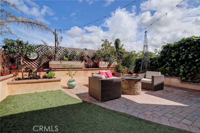 1627 Van Horne Lane, Redondo Beach, California 90278, 3 Bedrooms Bedrooms, ,1 BathroomBathrooms,Residential,Sold,Van Horne,SB20069859