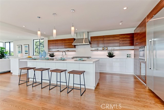 1154 6th Street, Hermosa Beach, California 90254, 4 Bedrooms Bedrooms, ,5 BathroomsBathrooms,Residential,Sold,6th,SB19225837