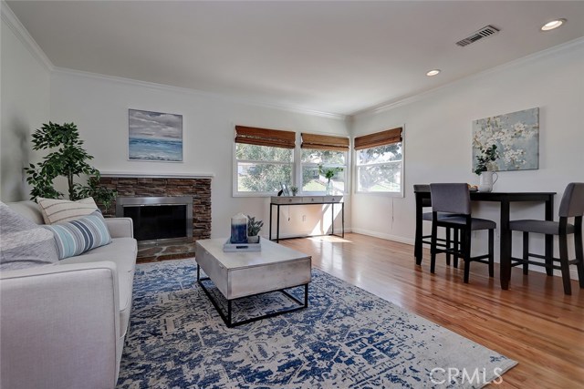 429 Paulina Avenue, Redondo Beach, California 90277, 3 Bedrooms Bedrooms, ,2 BathroomsBathrooms,Residential,Sold,Paulina,SB20044372