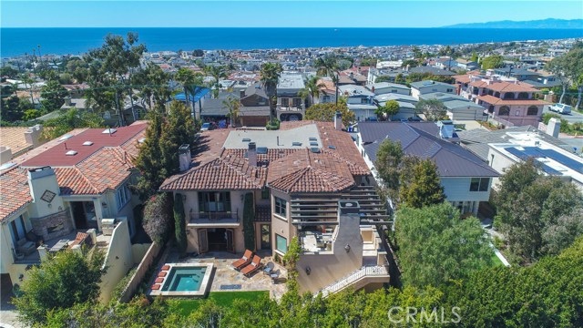 218 Dianthus Street, Manhattan Beach, California 90266, 4 Bedrooms Bedrooms, ,2 BathroomsBathrooms,Residential,Sold,Dianthus,SB18052356