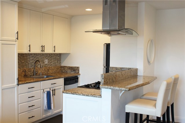 2411 Prospect Avenue, Hermosa Beach, California 90254, 1 Bedroom Bedrooms, ,1 BathroomBathrooms,Residential,Sold,Prospect,OC19126826