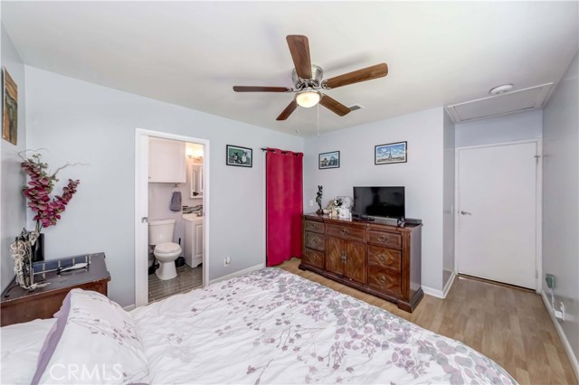1202 Firmona Avenue, Redondo Beach, California 90278, 3 Bedrooms Bedrooms, ,2 BathroomsBathrooms,Residential,Sold,Firmona,SB20101809