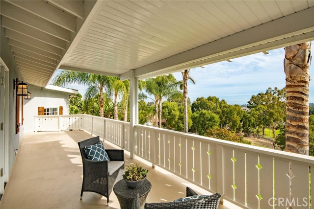 4600 Rollando Drive, Rolling Hills Estates, California 90274, 5 Bedrooms Bedrooms, ,4 BathroomsBathrooms,Residential,Sold,Rollando,PV19270515