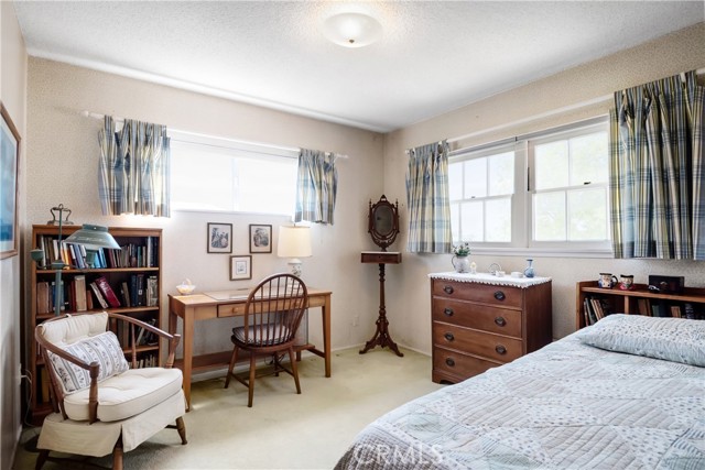 3204 Maple Avenue, Manhattan Beach, California 90266, 4 Bedrooms Bedrooms, ,1 BathroomBathrooms,Residential,Sold,Maple,SB21073679