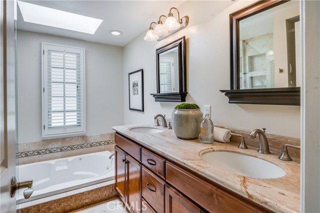 5 Encanto Drive, Rolling Hills Estates, California 90274, 4 Bedrooms Bedrooms, ,2 BathroomsBathrooms,Residential,Sold,Encanto,PV21092304