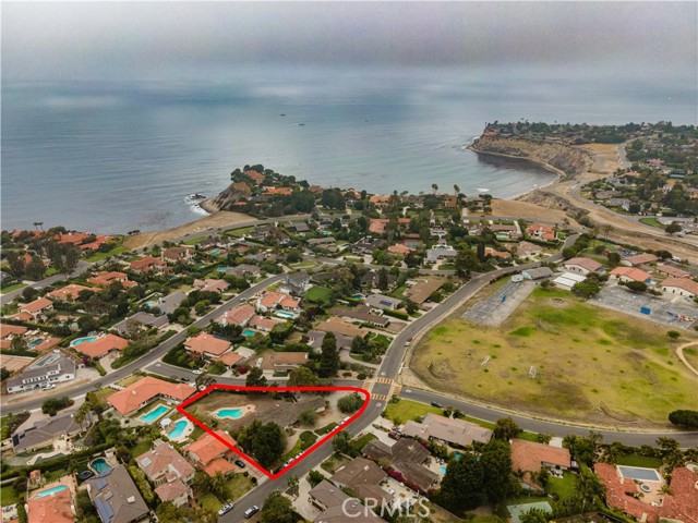 2901 Via Alvarado, Palos Verdes Estates, California 90274, 4 Bedrooms Bedrooms, ,3 BathroomsBathrooms,Residential,Sold,Via Alvarado,SB21134575