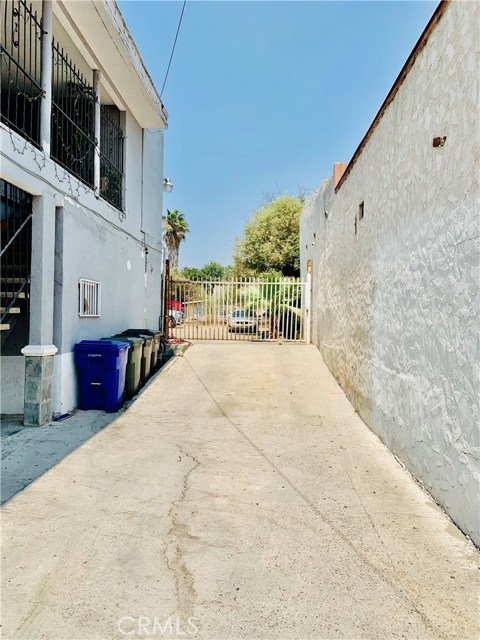 5th, 92411, ,Commercial,For Sale,5th,CV20184588