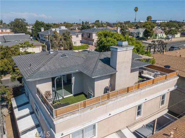 2605 Inglewood Avenue, Redondo Beach, California 90278, 4 Bedrooms Bedrooms, ,1 BathroomBathrooms,Residential,Sold,Inglewood,SB18180144