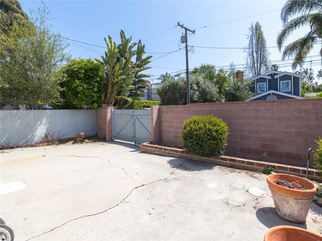 562 31st Street, Manhattan Beach, California 90266, 4 Bedrooms Bedrooms, ,3 BathroomsBathrooms,Residential,Sold,31st,SB21032362