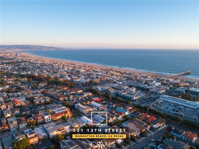531 13th Street, Manhattan Beach, California 90266, 4 Bedrooms Bedrooms, ,2 BathroomsBathrooms,Residential,Sold,13th,SB20116052