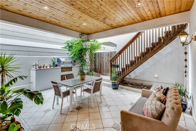 429 35th street, Manhattan Beach, California 90266, 4 Bedrooms Bedrooms, ,4 BathroomsBathrooms,Residential,Sold,35th street,SB19086449