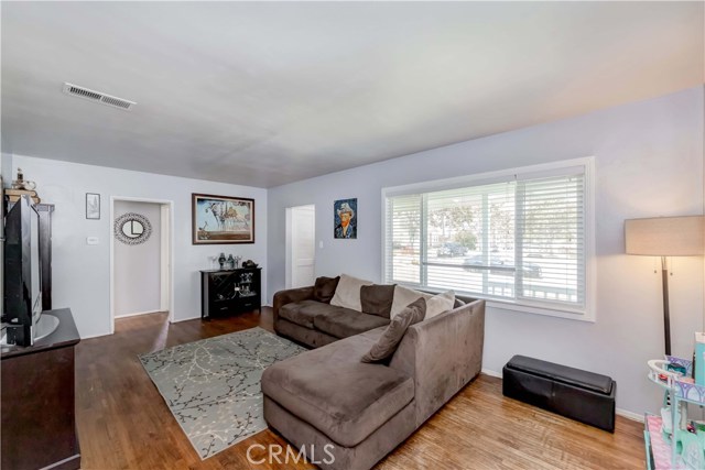 1202 Firmona Avenue, Redondo Beach, California 90278, 3 Bedrooms Bedrooms, ,2 BathroomsBathrooms,Residential,Sold,Firmona,SB20101809
