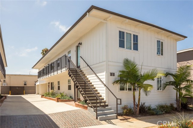 1810 12th Street, Manhattan Beach, California 90266, ,Residential Income,Sold,12th,SB18064525