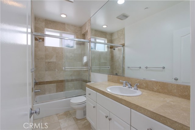 2305 Carnegie Lane, Redondo Beach, California 90278, 3 Bedrooms Bedrooms, ,2 BathroomsBathrooms,Residential,Sold,Carnegie,SB19145300